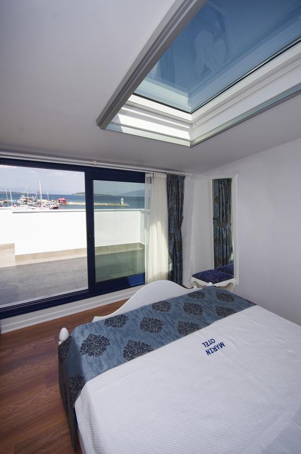 Marin Otel อูร์ลา ภายนอก รูปภาพ