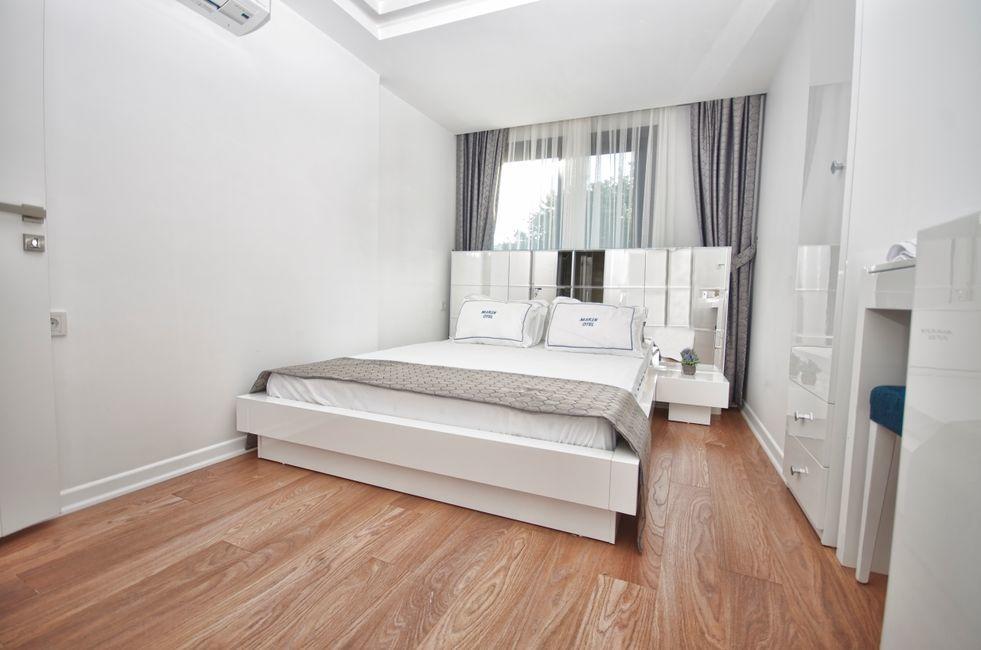 Marin Otel อูร์ลา ภายนอก รูปภาพ